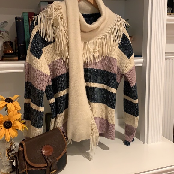 Willow& Clay stripe sweater. #33 - Picture 4 of 9